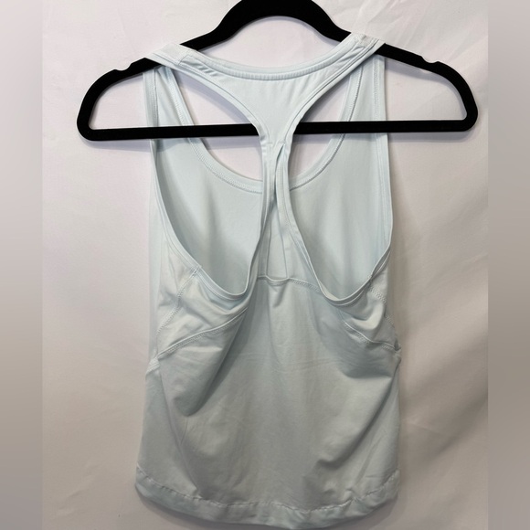 Athleta Women's Soft Blue Tank Top - Picture 3 of 3